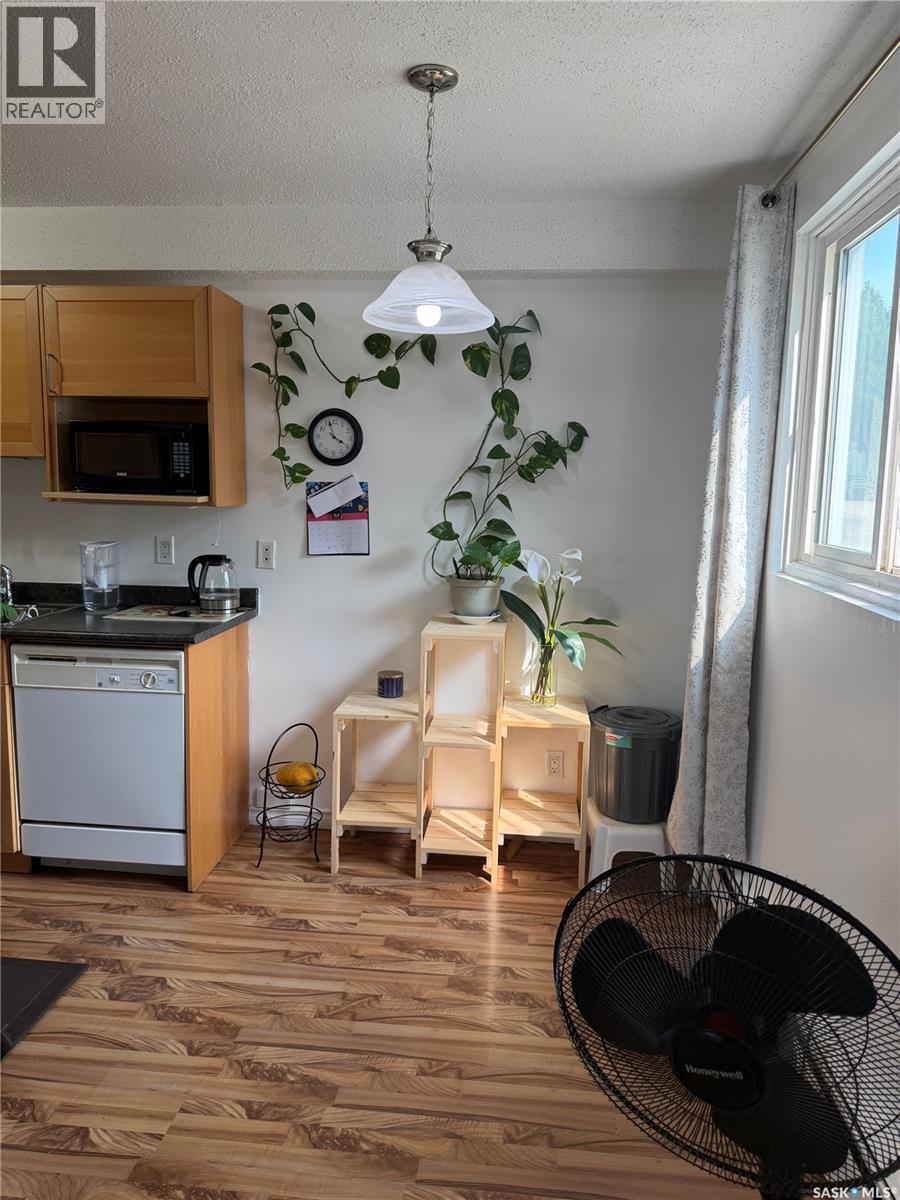 #5 116 Acadia COURT - 5