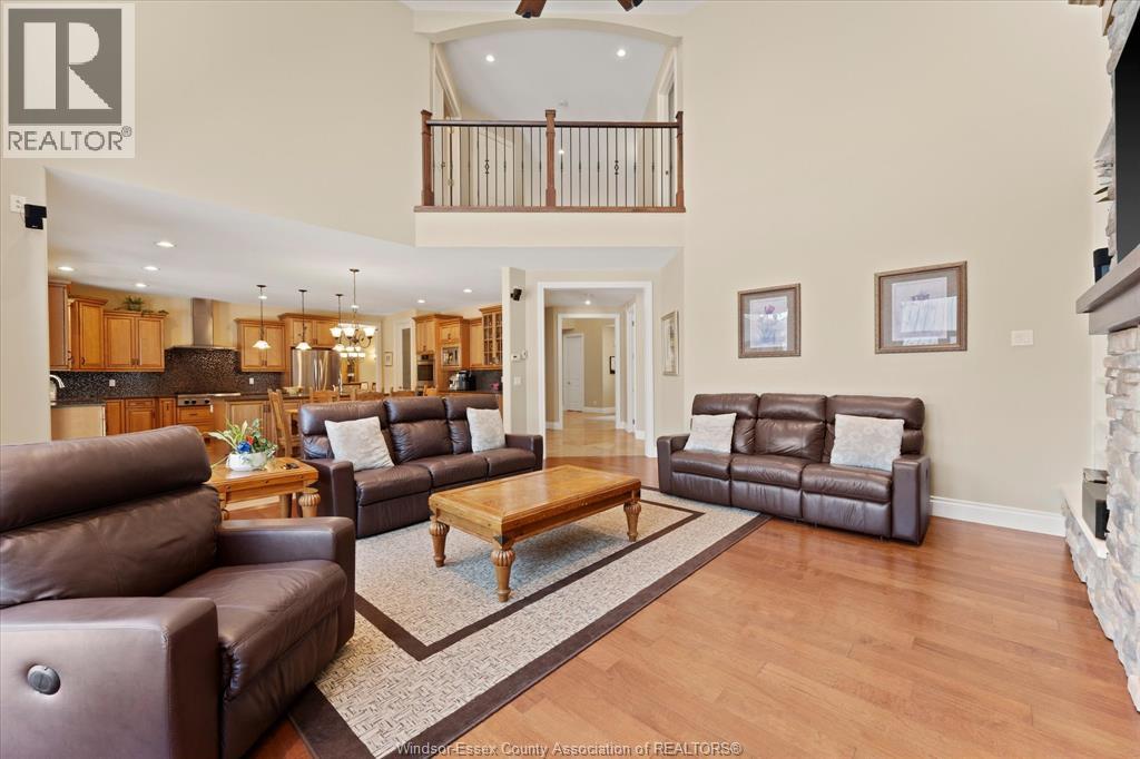 1108 REGENCY CRESCENT - Image 22
