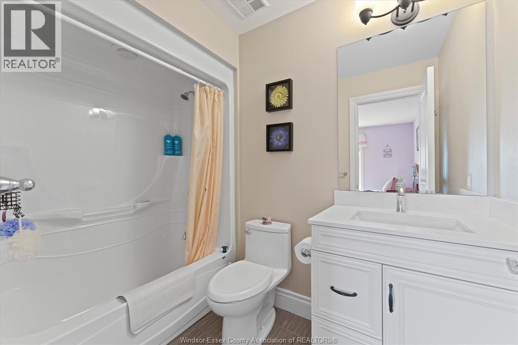1108 REGENCY CRESCENT - Image 30
