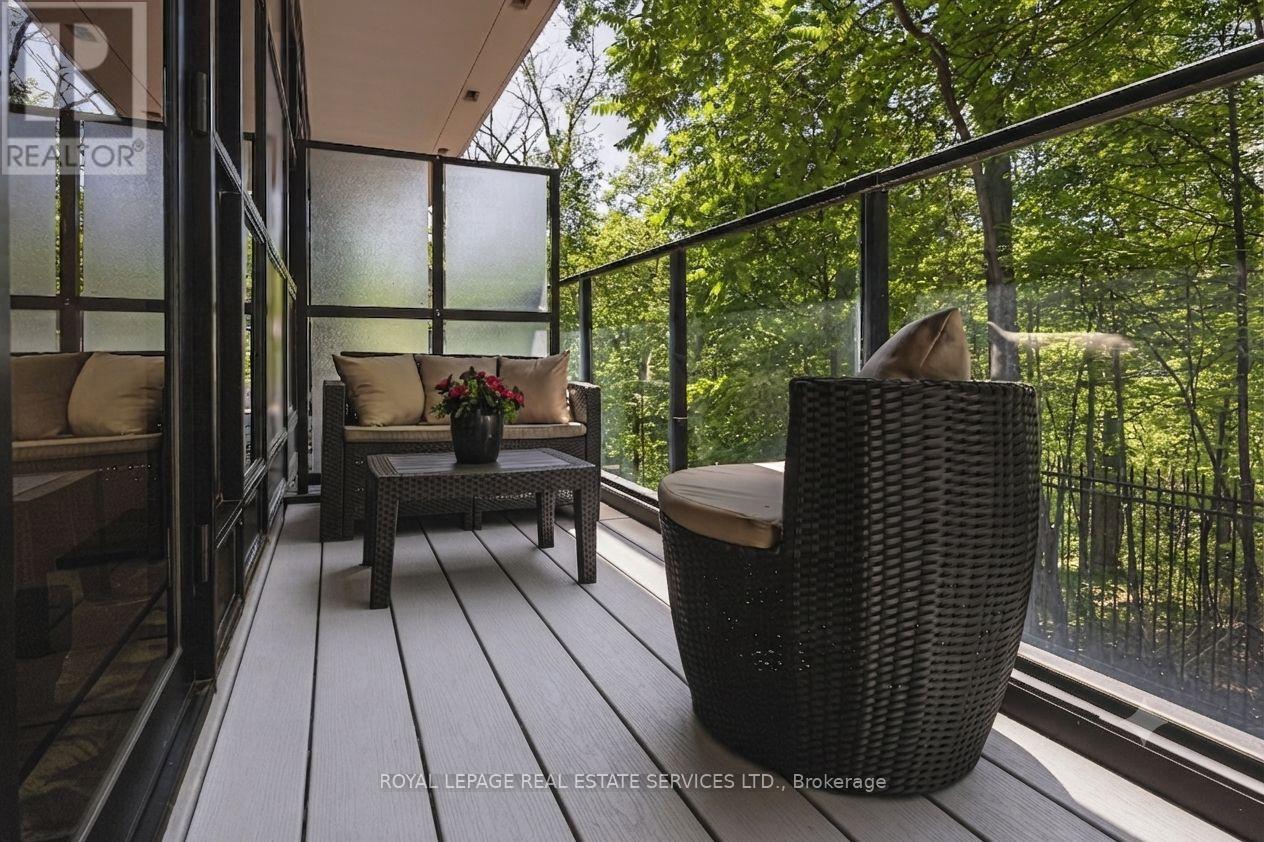 #203 200 RUSSELL HILL ROAD - 36