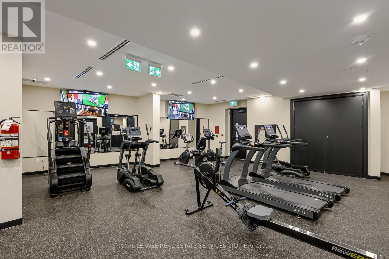 #203 200 RUSSELL HILL ROAD - 45