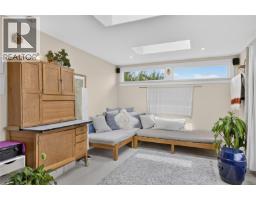 5674 Market St, Union Bay, BC V0R3B0 Photo 25