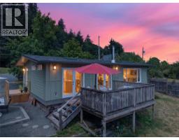5674 Market St, Union Bay, BC V0R3B0 Photo 34