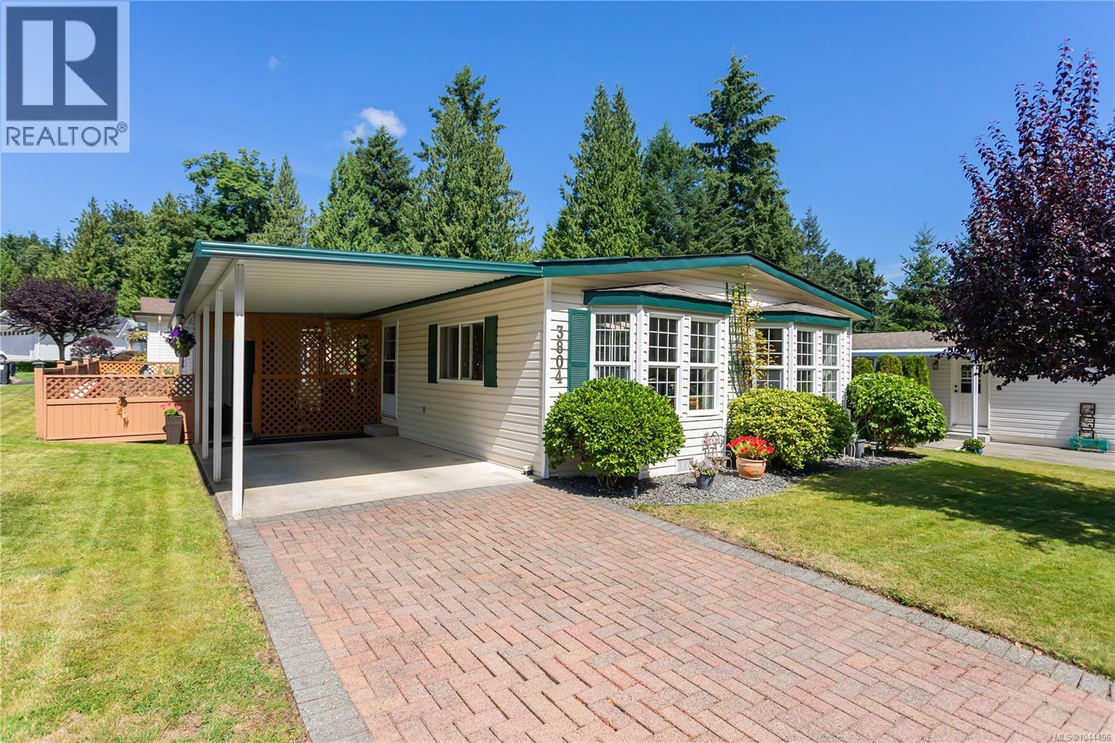 3804 King Arthur Dr