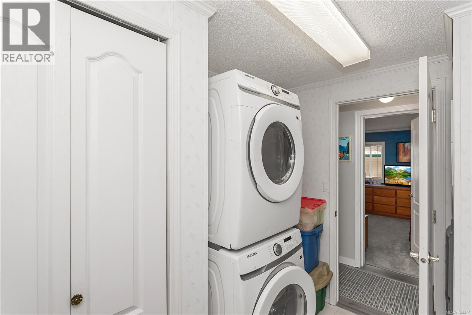 3804 King Arthur Dr - Image 24