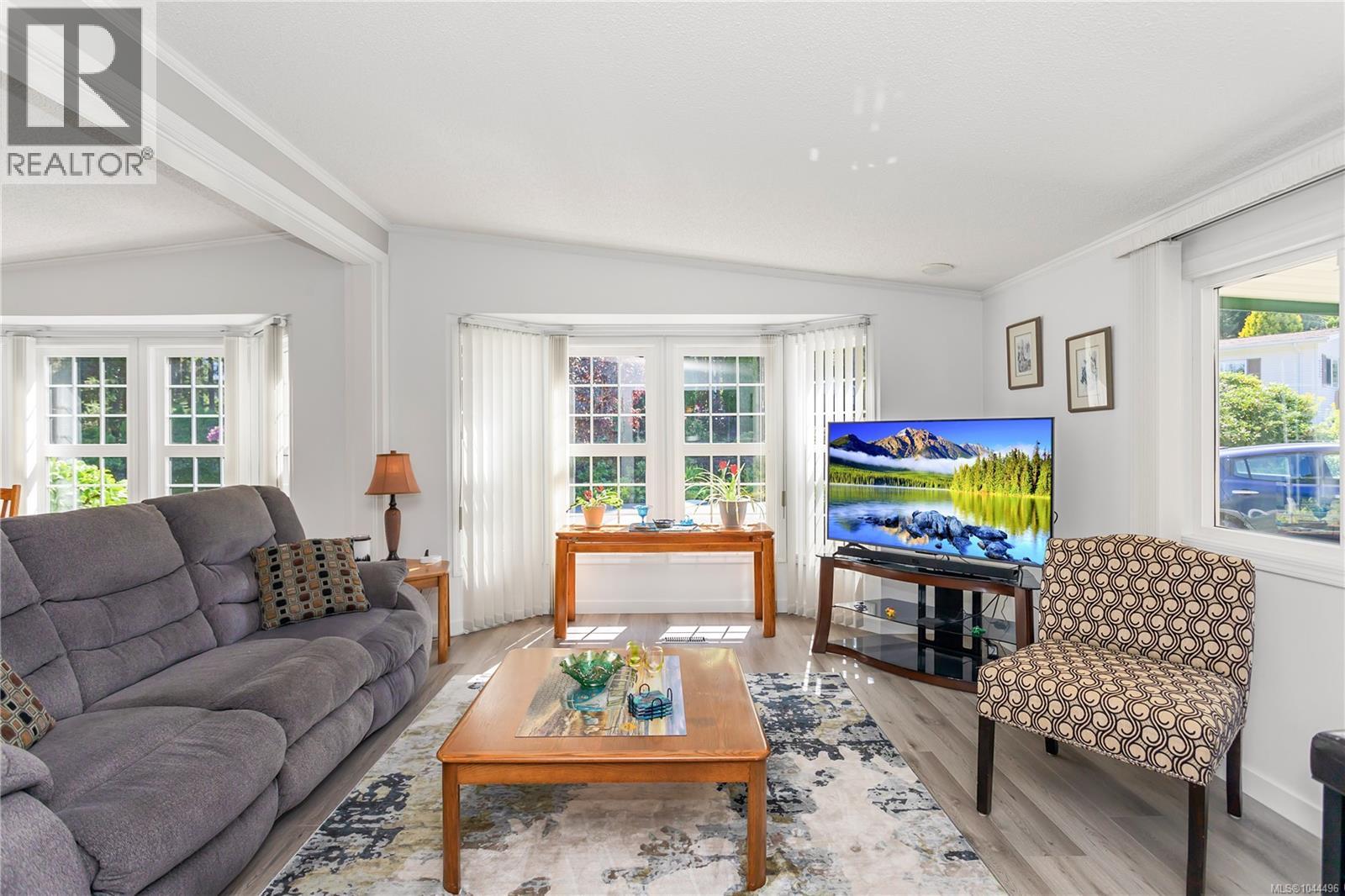 3804 King Arthur Dr - Image 3