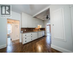 Living room/Fireplace - 26 Kendall Street, Chatham, ON N7M2X5 Photo 6