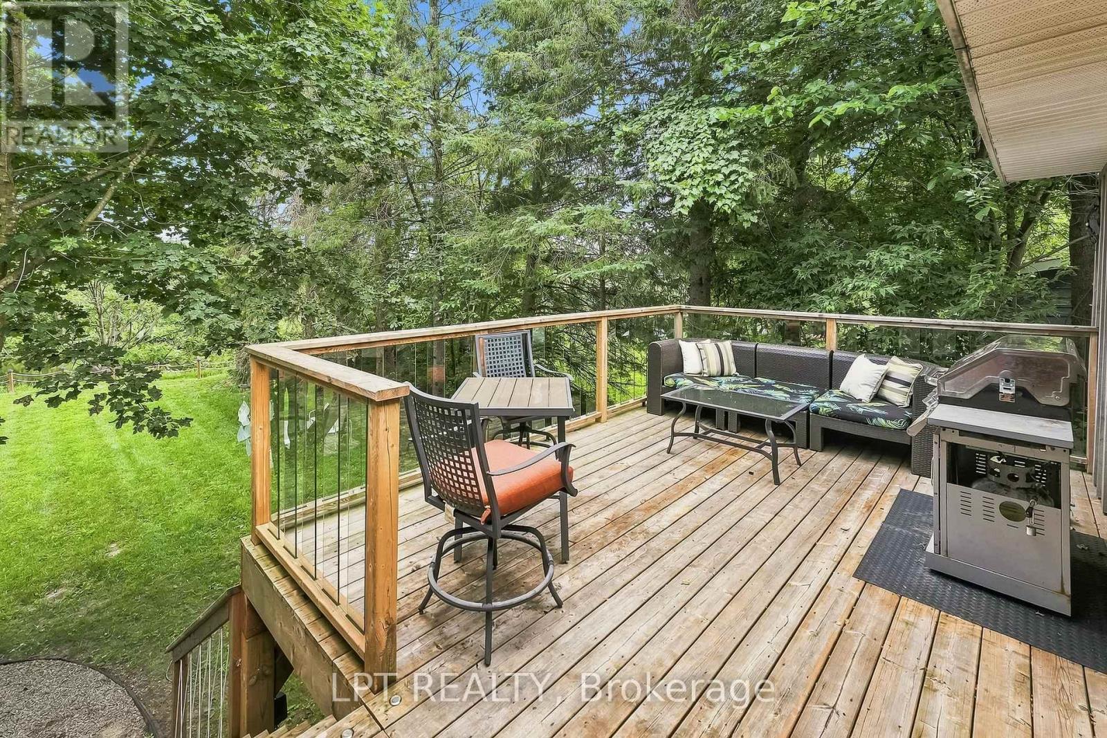 23 BASSWOOD DRIVE - Image 31