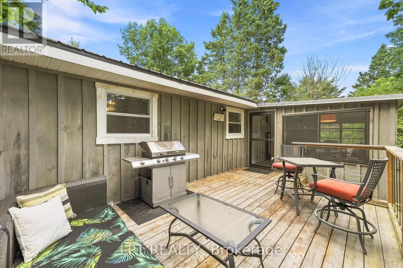 23 BASSWOOD DRIVE - Image 32