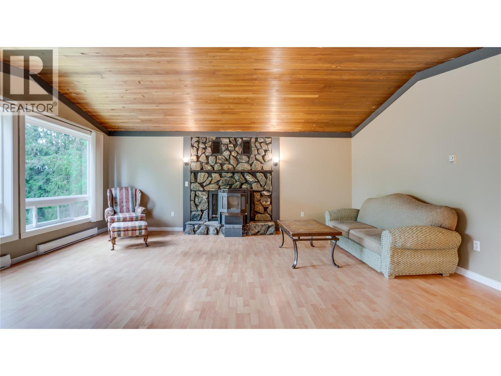 454 Grandview Bench Road - 17