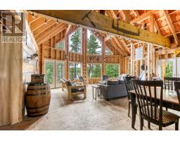 1456 Dunlop Shores Rd, Elliot Lake, ON P5A2S9 Photo 15