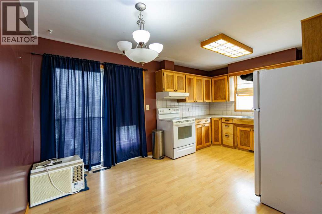 5005 53 Street - 10