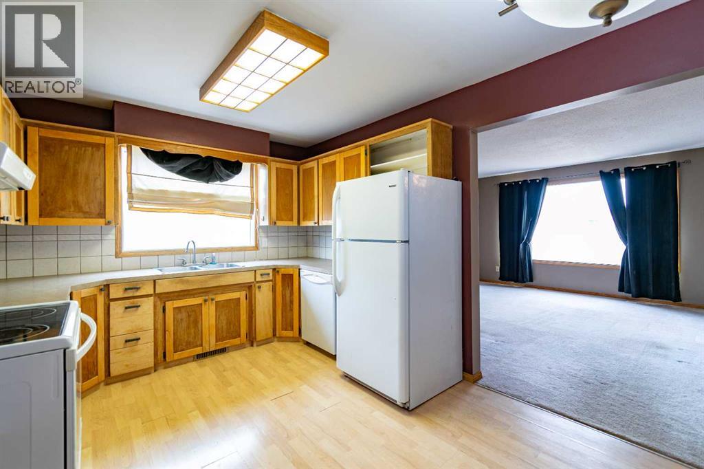5005 53 Street - Image 11