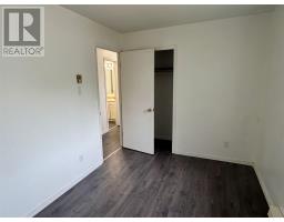 9 Lisbon Rd, Elliot Lake, ON P5A3N9 Photo 17