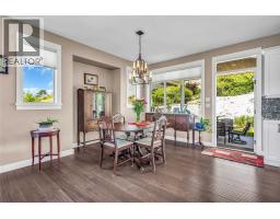 8780 Braeburn Drive, Coldstream, BC V1B4E5 Photo 17