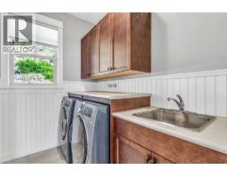8780 Braeburn Drive, Coldstream, BC V1B4E5 Photo 32
