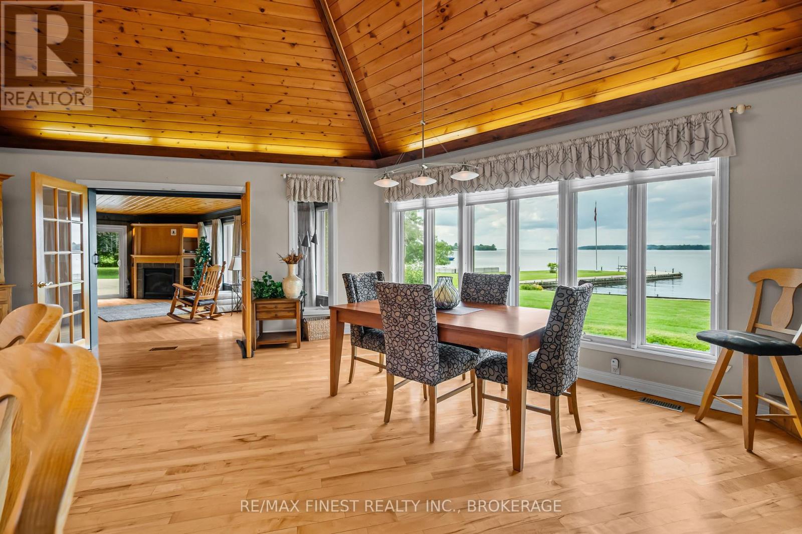 32 HOWE ISLAND DRIVE - Image 10