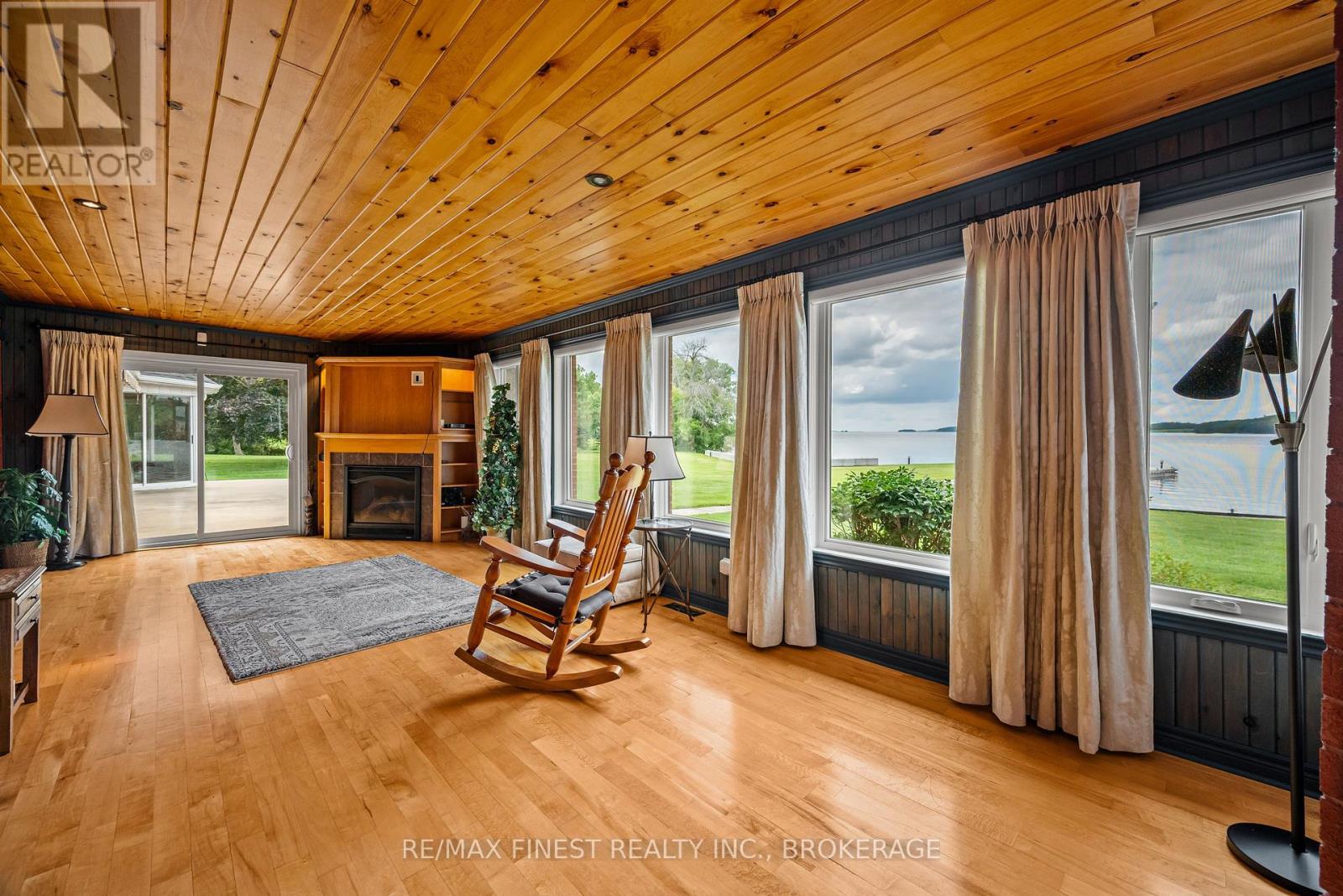 32 HOWE ISLAND DRIVE - Image 14