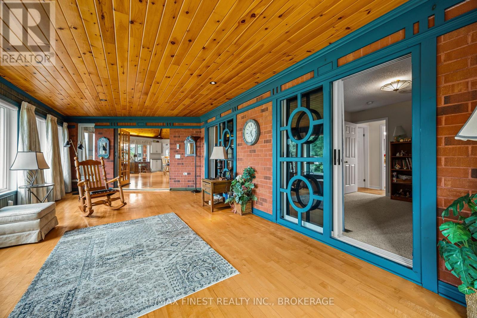 32 HOWE ISLAND DRIVE - Image 15