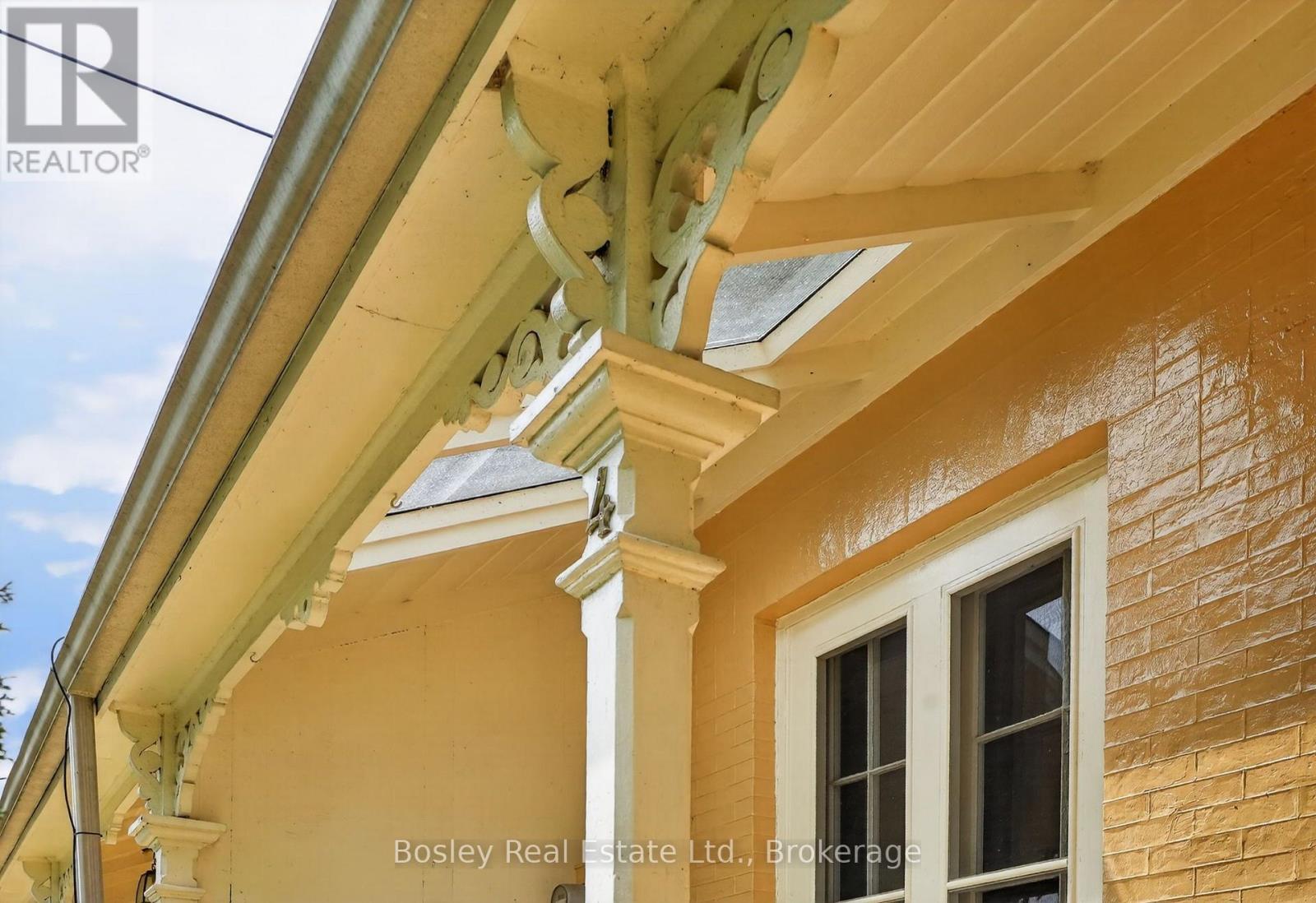 4 BALDWIN STREET - 5