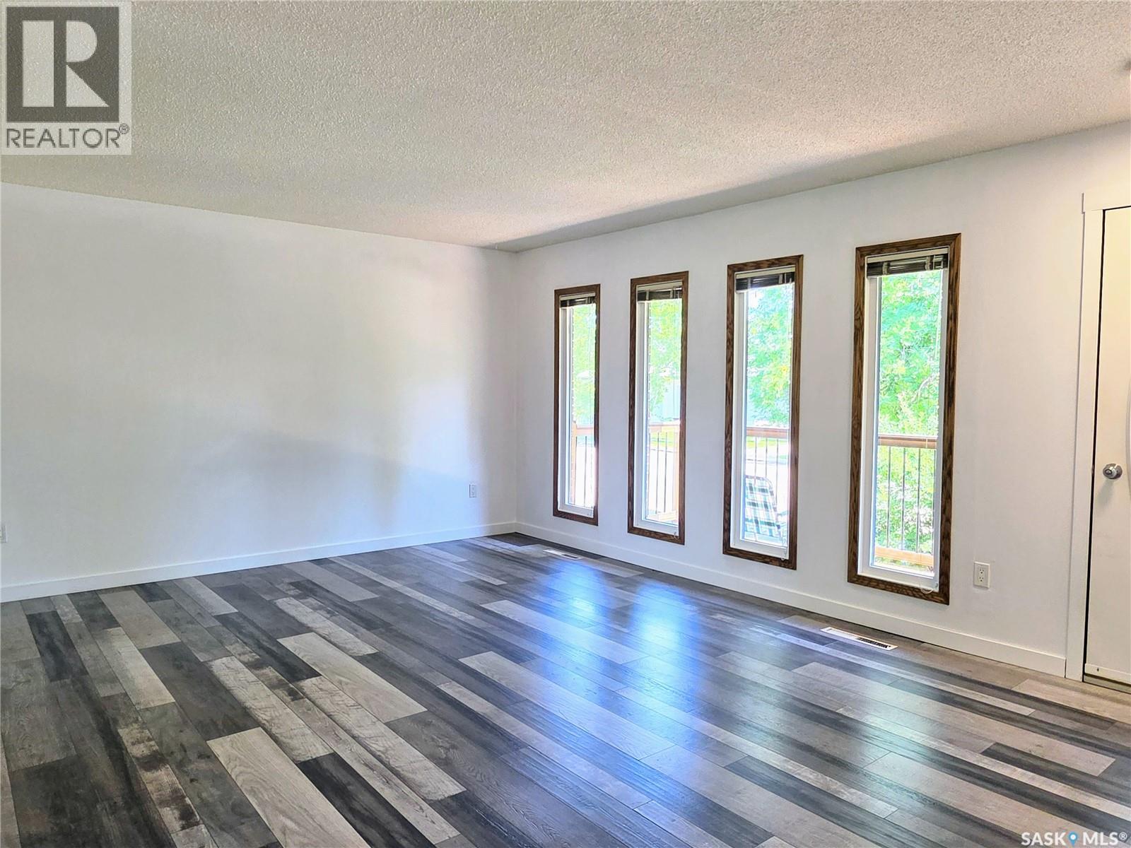 508 Mayer STREET - Image 14