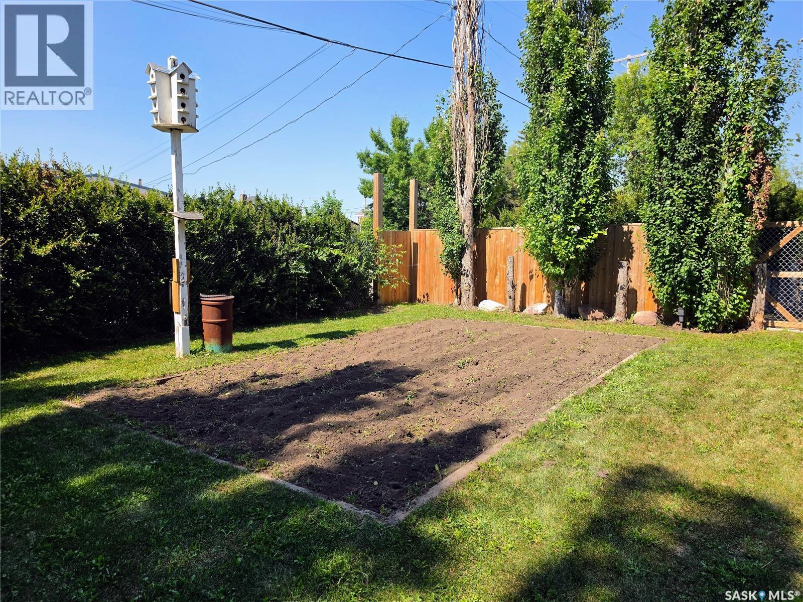 508 Mayer STREET - Image 40