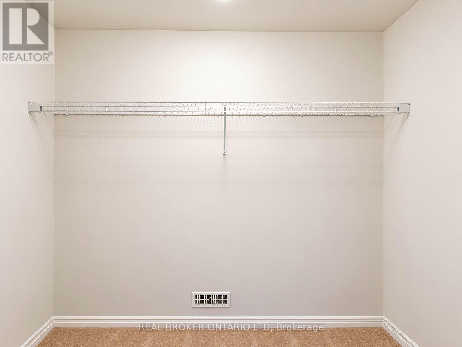 1054 OAKCROSSING GATE - Image 15