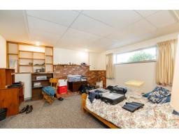 13852 Malabar Avenue, White Rock, BC V4B2X9 Photo 17