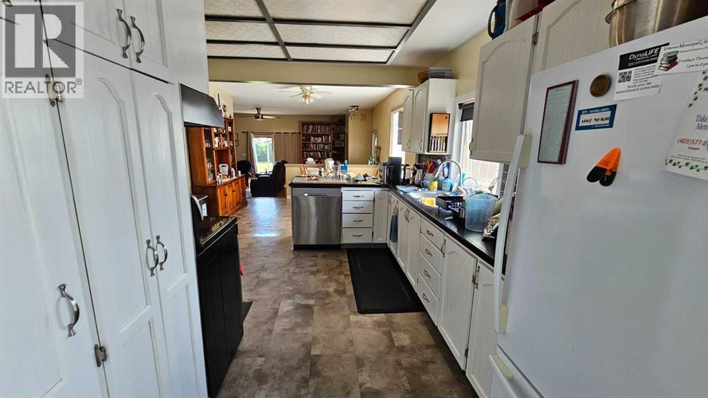 35065 Range Road 85 - Image 19