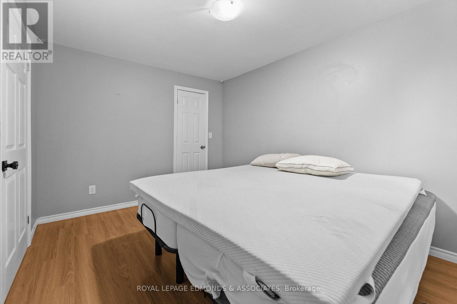 311 JULIEN STREET - Image 20
