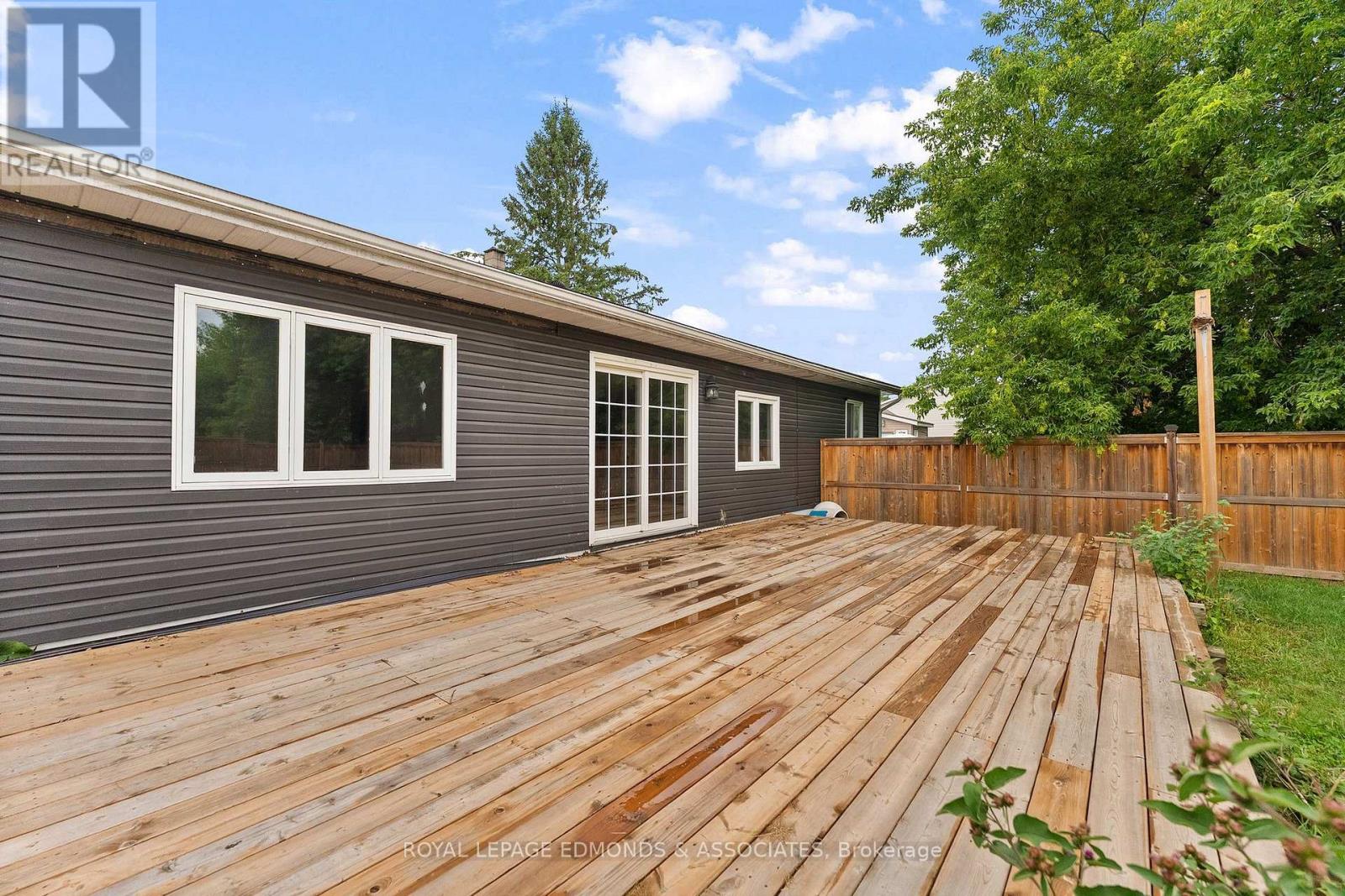311 JULIEN STREET - 31