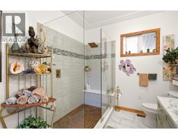 2200 Almond Gardens Road, Grand Forks, BC V0H1H4 Photo 40