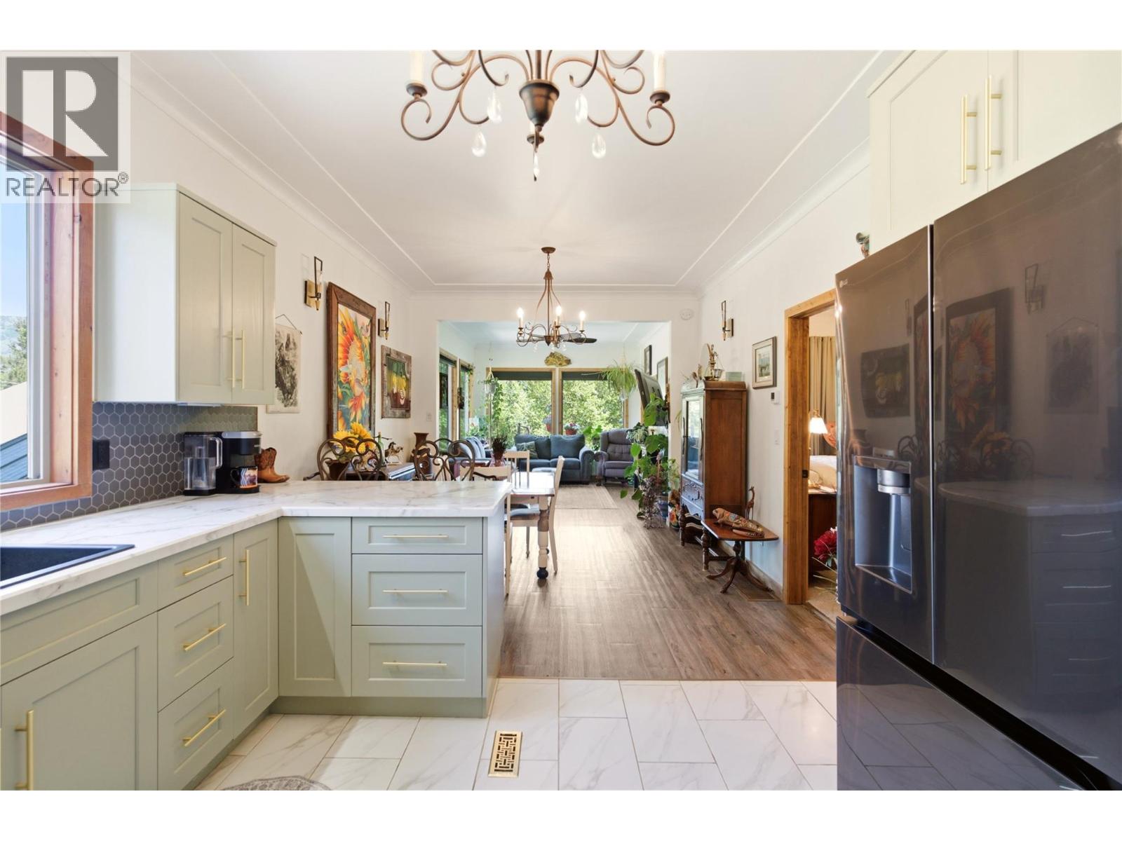 2200 Almond Gardens Road, Grand Forks