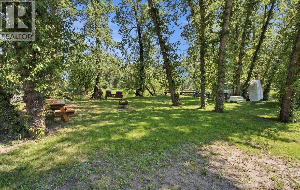 2200 Almond Gardens Road, Grand Forks