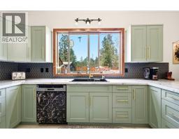 2200 Almond Gardens Road, Grand Forks, BC V0H1H4 Photo 36
