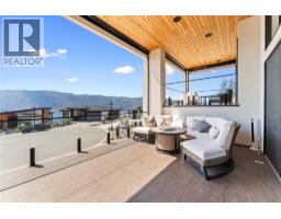 Partial bathroom - 9815 Beacon Hill Crescent, Lake Country, BC V4V0A5 Photo 15