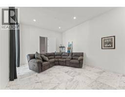 9815 Beacon Hill Crescent, Lake Country, BC V4V0A5 Photo 33