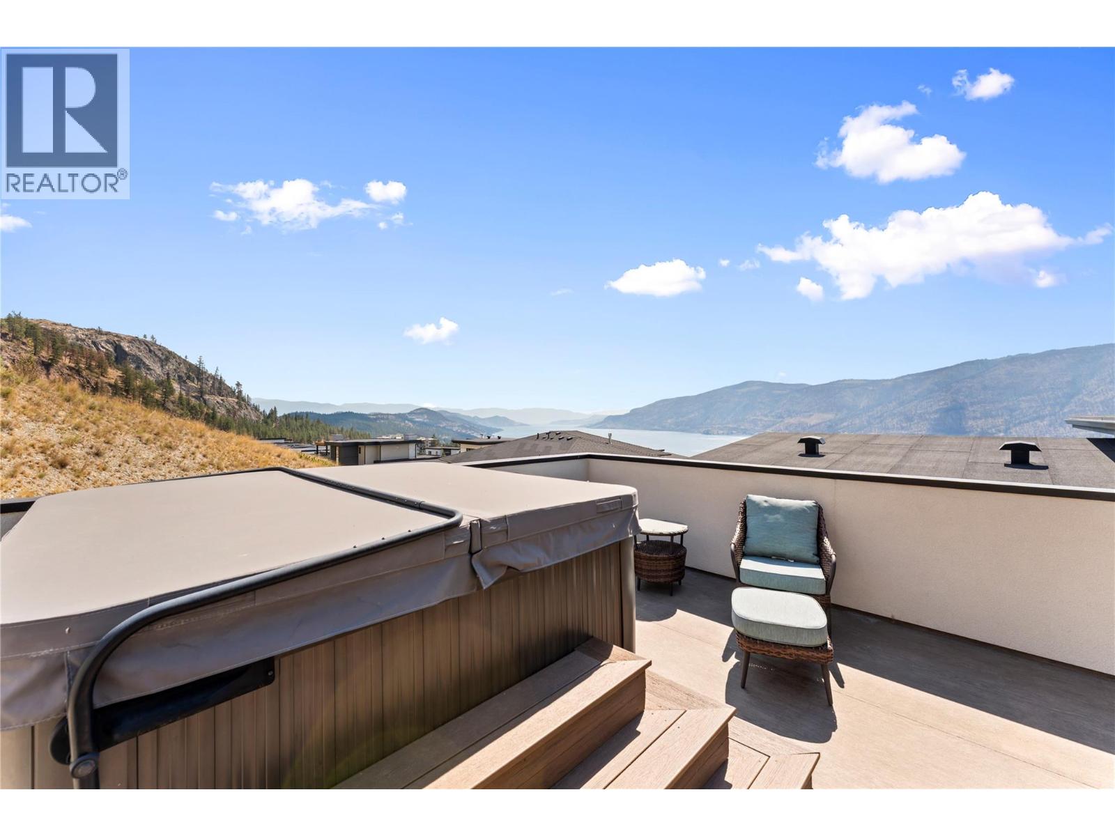  9815 Beacon Hill Crescent, Lake Country