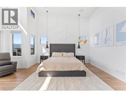 9815 Beacon Hill Crescent, Lake Country, BC V4V0A5 Photo 25