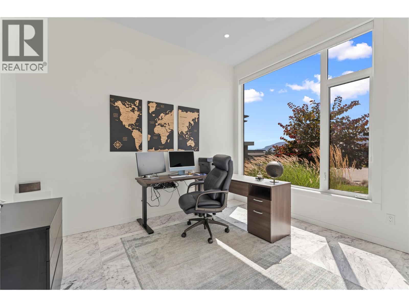  9815 Beacon Hill Crescent, Lake Country