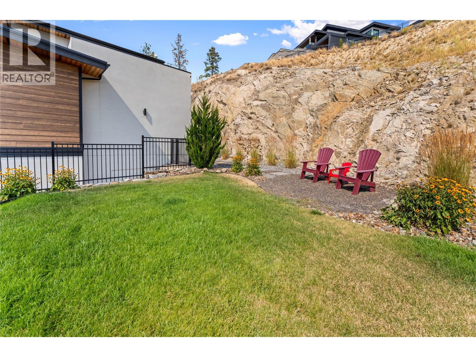  9815 Beacon Hill Crescent, Lake Country
