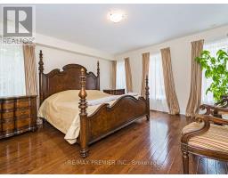 14 - 30 Hargrave Lane, Toronto, ON M4N0A4 Photo 18