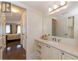 14 - 30 Hargrave Lane, Toronto, ON M4N0A4 Photo 21