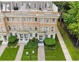 14 - 30 Hargrave Lane, Toronto, ON M4N0A4 Photo 47