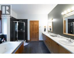 6979 Sechelt Inlet Road, Sechelt, BC V7Z0P1 Photo 18