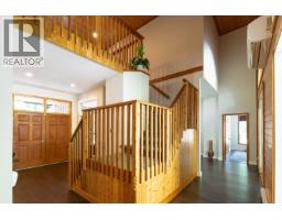 6979 Sechelt Inlet Road, Sechelt, BC V7Z0P1 Photo 21