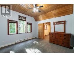 6979 Sechelt Inlet Road, Sechelt, BC V7Z0P1 Photo 25