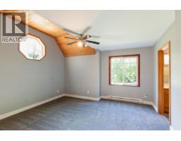 6979 Sechelt Inlet Road, Sechelt, BC V7Z0P1 Photo 27