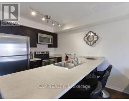 7 - 129 Isaac Devins Boulevard, Toronto, ON M9M0C4 Photo 9