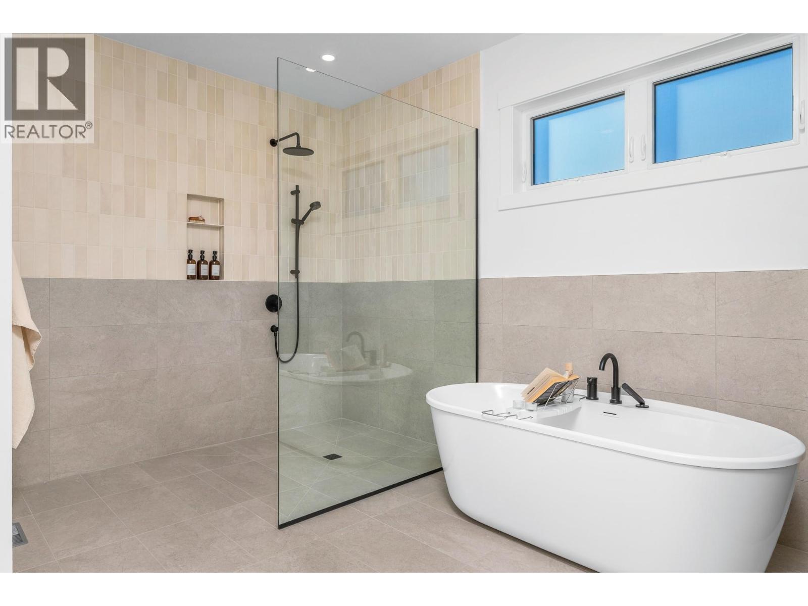195 Sarsons Drive Lot# 10 - 7
